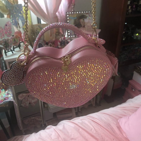 Pink Heart-Shaped Rhinestone Bag - Picture 6 of 6